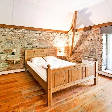Nyaraló Cozy Holiday In Sourbrodt With Private Pool And Sauna *